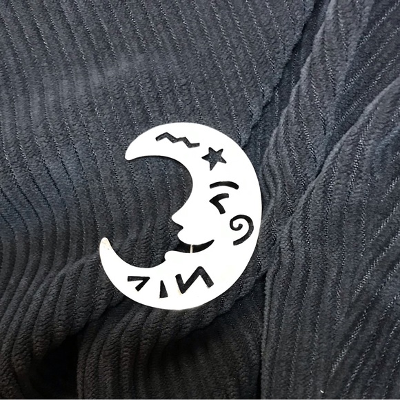 Sterling Silver large Moon Pin by Boma - Picture 2 of 7